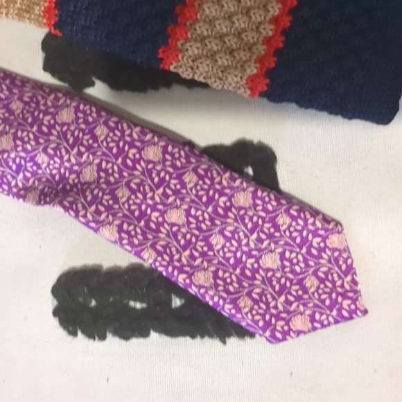 Selling 1 bundle of 6 ties - Picture 8 of 8